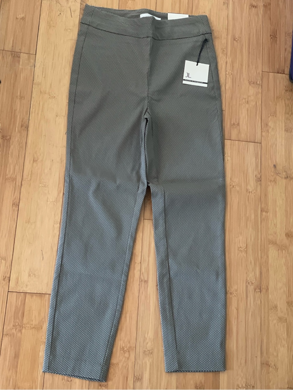 Jules & Leopold Gray Dot Ankle Crop Pants - Picture 2 of 8